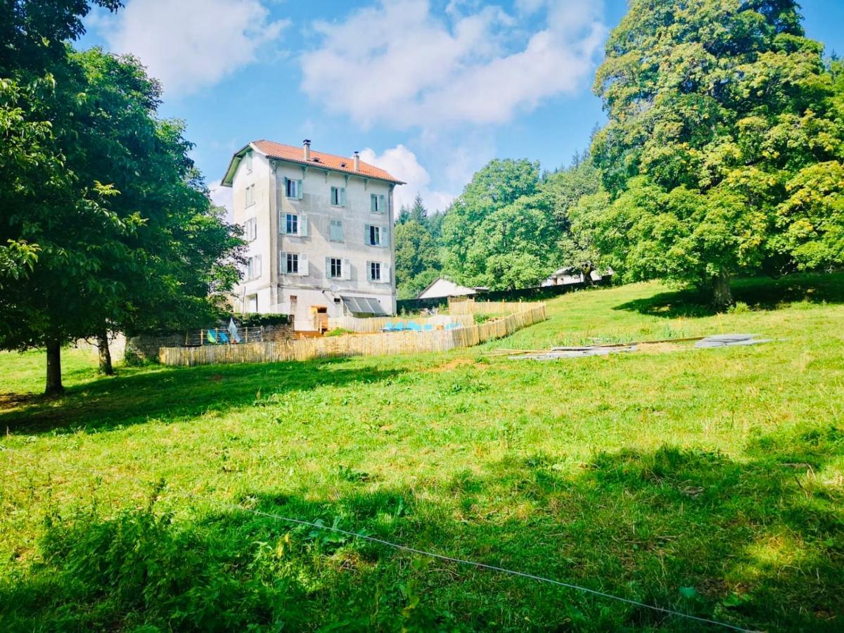 Le Grand Dehors 01 Cerdon (Ain) Exterior foto